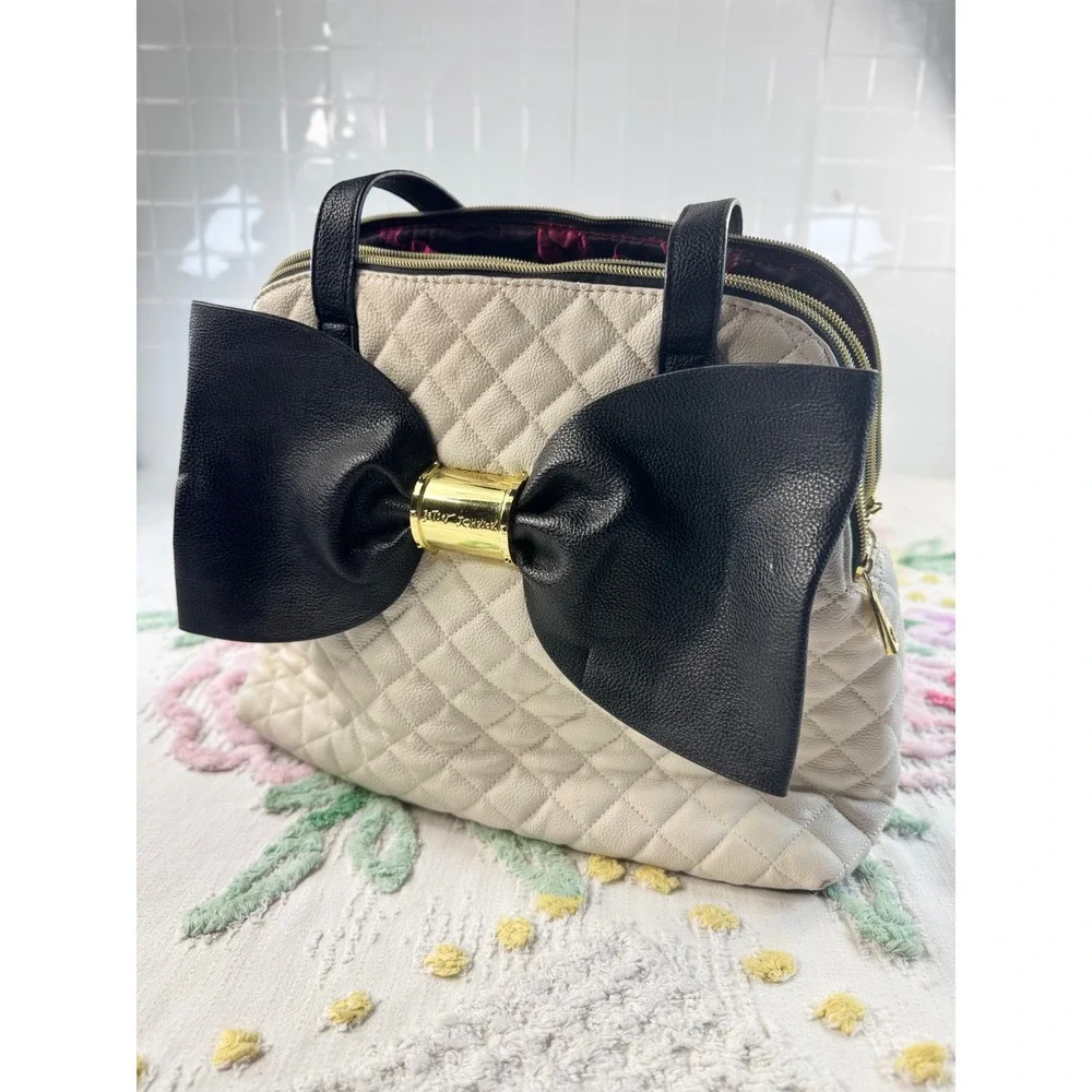Betsey Johnson Quilted Satchel Bag Cream Black Bow Gold Hardware Medium Tote